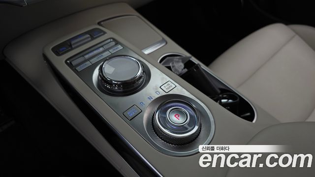 Genesis GV70 2.2 Diesel 2WD 2021 — фото 9