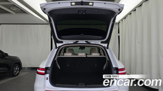 Genesis GV70 2.2 Diesel 2WD 2021 — фото 16