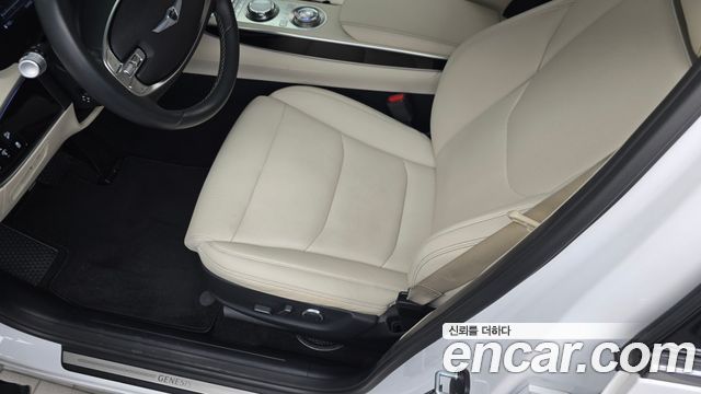 Genesis GV70 2.2 Diesel 2WD 2021 — фото 17