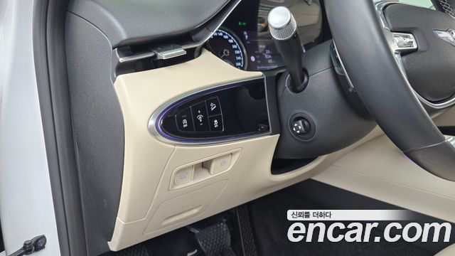 Genesis GV70 2.2 Diesel 2WD 2021 — фото 19