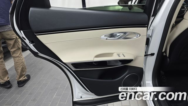 Genesis GV70 2.2 Diesel 2WD 2021 — фото 25