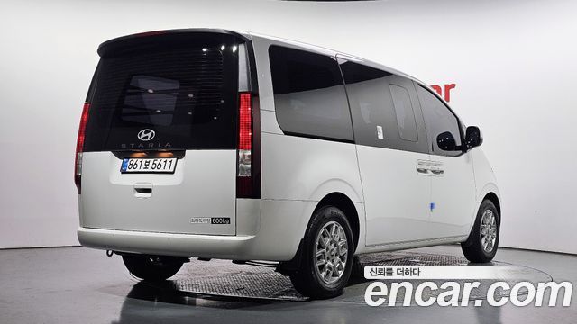 Hyundai Staria HEV 1.6 Cargo 5-Seater Modern 2025 — фото 2