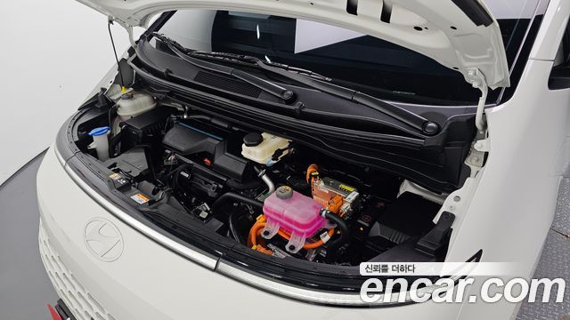 Hyundai Staria HEV 1.6 Cargo 5-Seater Modern 2025 — фото 6