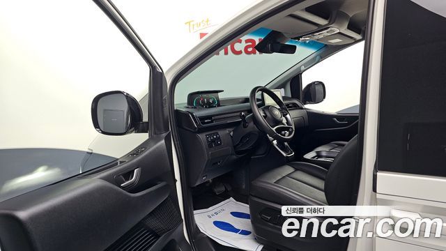 Hyundai Staria HEV 1.6 Cargo 5-Seater Modern 2025 — фото 10