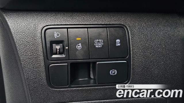 Hyundai Staria HEV 1.6 Cargo 5-Seater Modern 2025 — фото 13