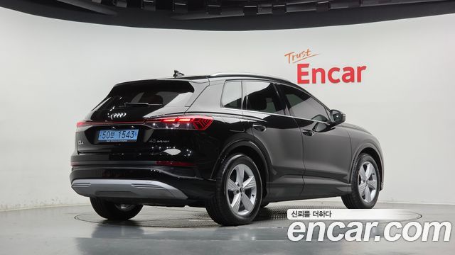 Audi Q4 e-tron (F4) 40 2022 — фото 2