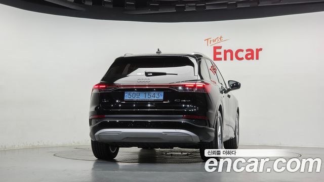 Audi Q4 e-tron (F4) 40 2022 — фото 4