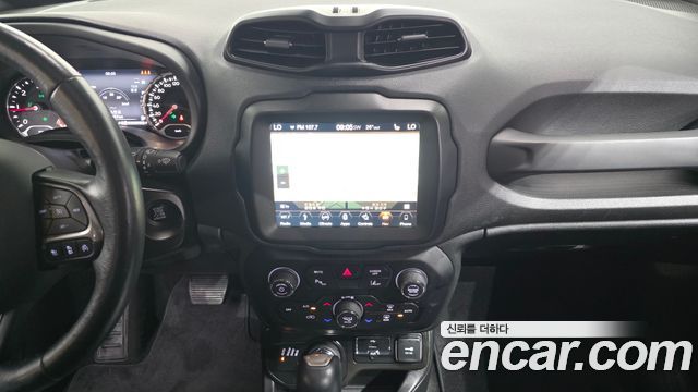 Jeep Renegade 2.0 Diesel Limited High AWD 2019 — фото 33