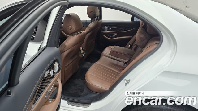 Mercedes-Benz E-Class (W213) E450 4MATIC Exclusive 2021 — фото 11