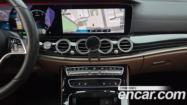 Mercedes-Benz E-Class (W213) E450 4MATIC Exclusive 2021 — фото 19
