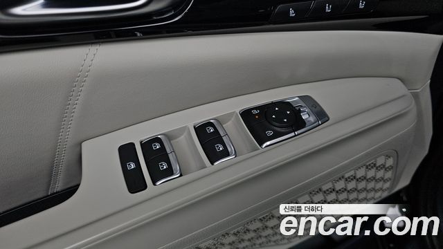 Kia Carnival (IV) HEV 9seater Gravity 2025 — фото 18