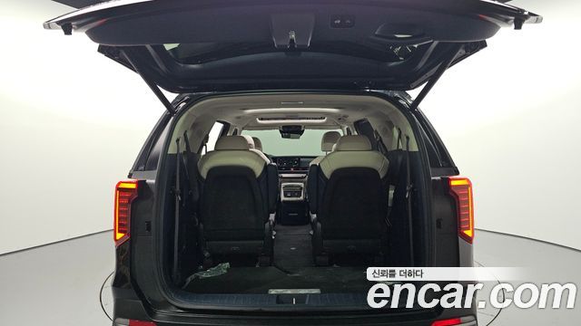 Kia Carnival (IV) HEV 9seater Gravity 2025 — фото 20