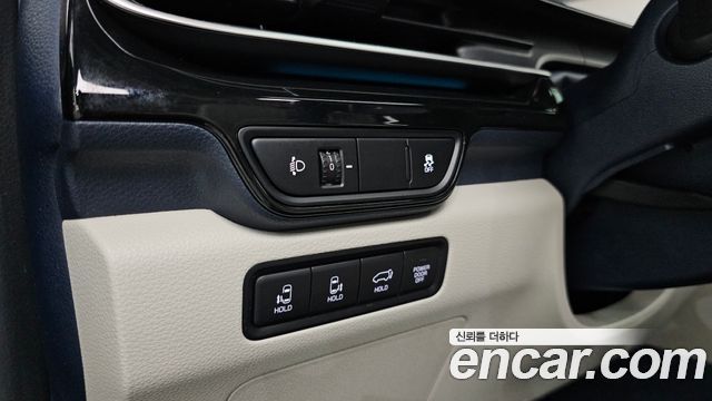 Kia Carnival (IV) HEV 9seater Gravity 2025 — фото 28