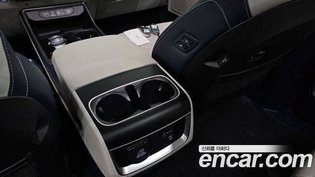 Kia Carnival (IV) HEV 9seater Gravity 2025 — фото 30