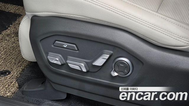 Hyundai Santa Fe (MX5) Gasoline 2.5T 2WD Prestige 2024 — фото 33
