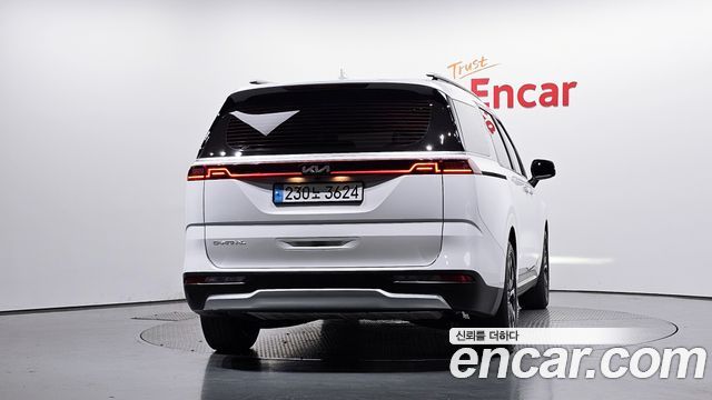Kia Carnival (IV) Gasoline 9-Seater Prestige 2023 — фото 4