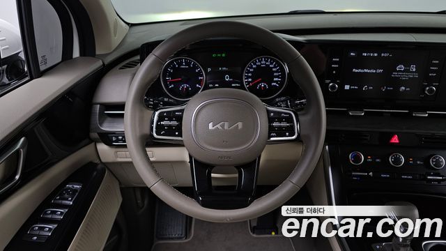 Kia Carnival (IV) Gasoline 9-Seater Prestige 2023 — фото 12