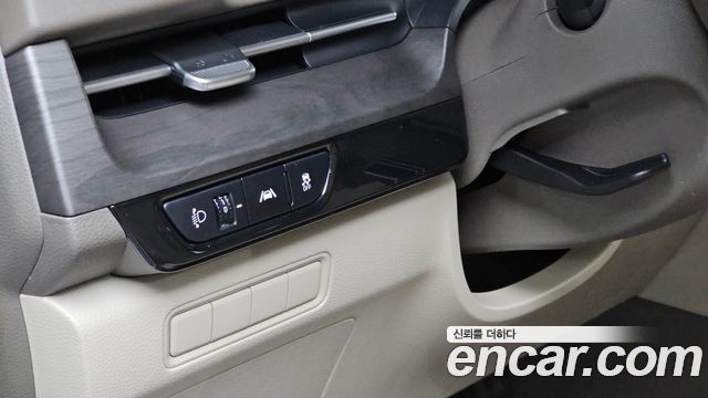 Kia Carnival (IV) Gasoline 9-Seater Prestige 2023 — фото 13