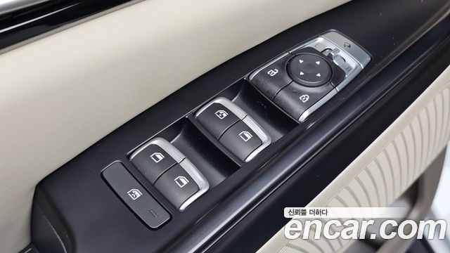 Kia Carnival (IV) Gasoline 9-Seater Prestige 2023 — фото 18