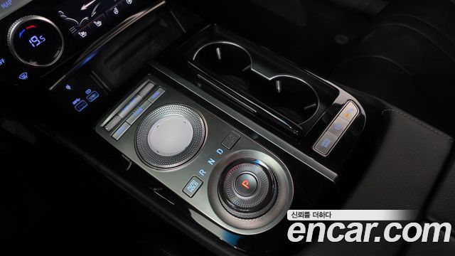 Genesis G80 (RG3) Gasoline 2.5 Turbo AWD 2022 — фото 9