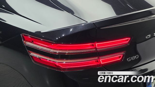 Genesis G80 (RG3) Gasoline 2.5 Turbo AWD 2022 — фото 23