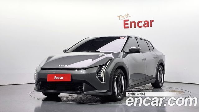 Kia EV4 Long Range 2WD Earth