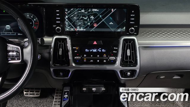 Kia Sorento (IV) Gasoline 2.5T 2WD Gravity 2021 — фото 19