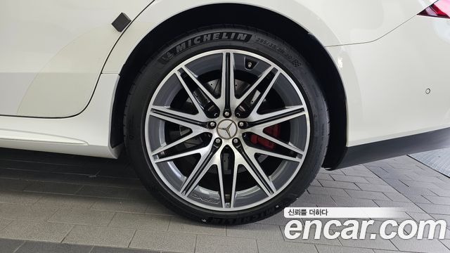 Mercedes-Benz AMG GT 4Door 43 4MATIC+ 2023 — фото 27