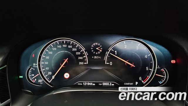 BMW 7 Series (G11) 730d xDrive M Sport 2018 — фото 8