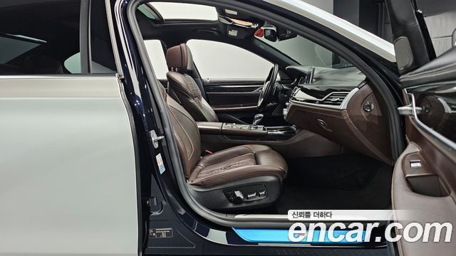 BMW 7 Series (G11) 730d xDrive M Sport 2018 — фото 26