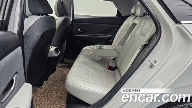 Hyundai Avante Hybrid (CN7) Inspiration 2021 — фото 16