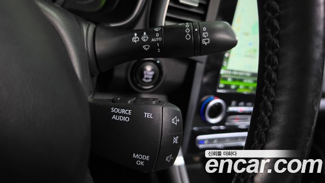 Renault Korea QM6 Diesel 4WD RE Signature 2017 — фото 23