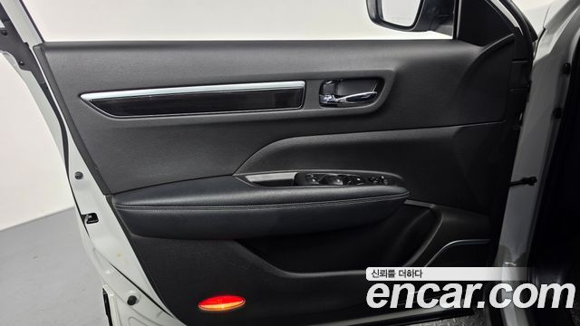 Renault Korea QM6 Diesel 4WD RE Signature 2017 — фото 30