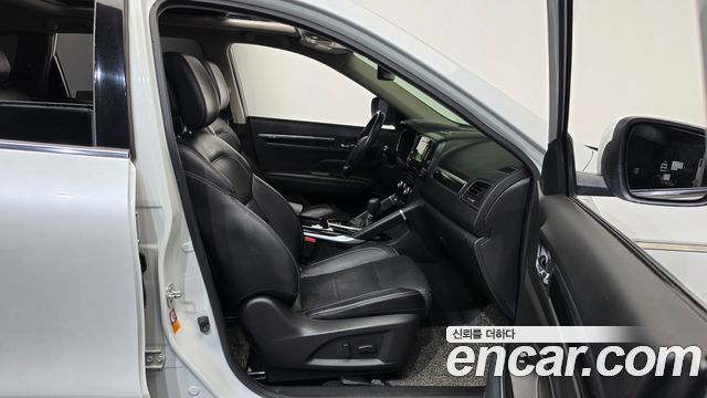 Renault Korea QM6 Diesel 4WD RE Signature 2017 — фото 32