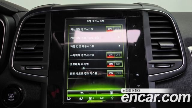 Renault Korea QM6 Diesel 4WD RE Signature 2017 — фото 35