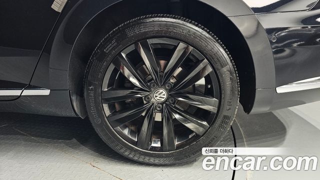 Volkswagen Arteon 2.0 TDI Prestige 2019 — фото 21