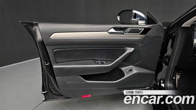 Volkswagen Arteon 2.0 TDI Prestige 2019 — фото 24