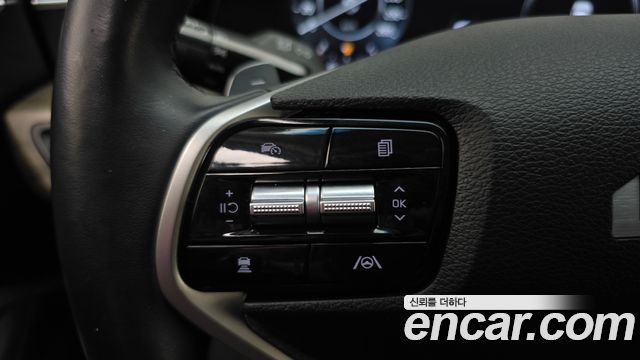 Kia K8 2.5 Gasoline 2WD Noblesse Light 2023 — фото 18