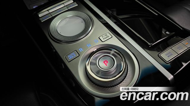 Genesis G80 (RG3) Gasoline 2.5 Turbo 2WD 2022 — фото 9