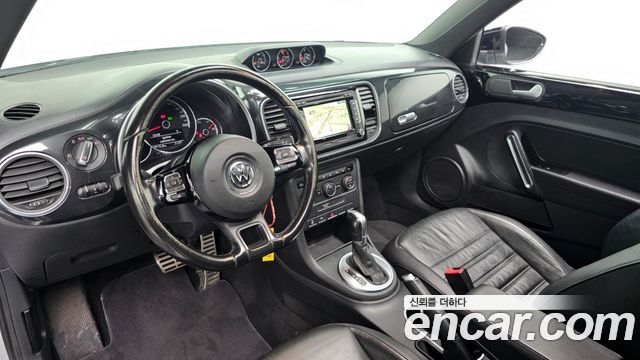 Volkswagen Beetle 2.0 TDI Premium 3rd 2016 — фото 7