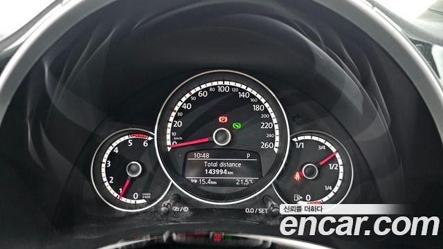 Volkswagen Beetle 2.0 TDI Premium 3rd 2016 — фото 8