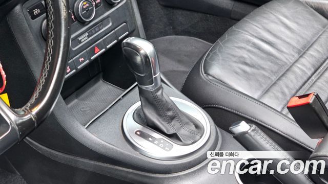 Volkswagen Beetle 2.0 TDI Premium 3rd 2016 — фото 9