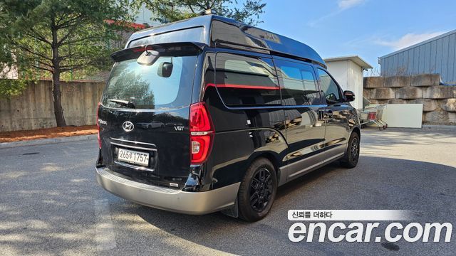 Hyundai Grand Starex 4WD Limousine 2019 — фото 2