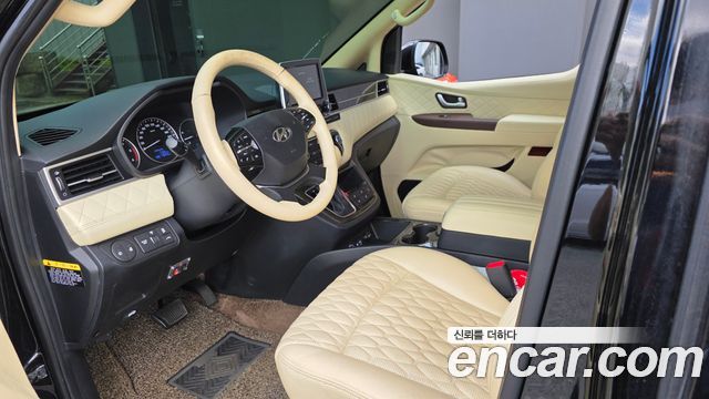 Hyundai Grand Starex 4WD Limousine 2019 — фото 7