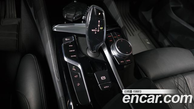 BMW 6 Series GT (G32) 630i xDrive Luxury 2020 — фото 9