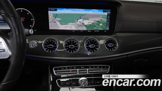 Mercedes-Benz CLS-Class (C257) CLS300d AMG Line 2020 — фото 12