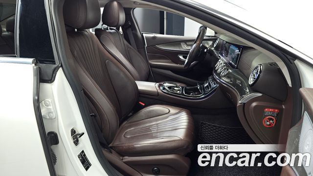 Mercedes-Benz CLS-Class (C257) CLS300d AMG Line 2020 — фото 26