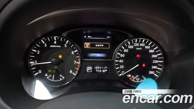 Nissan Altima 2.5 L33 2015 — фото 8