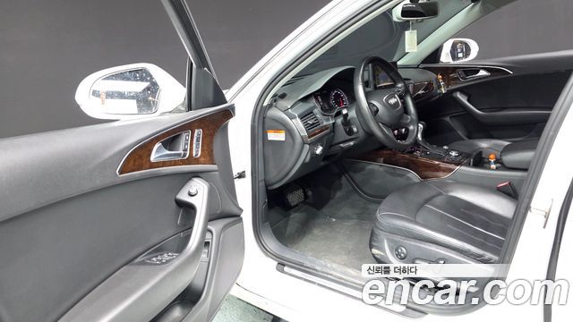 Audi A6 3.0 TDI Quattro C7 2013 — фото 11