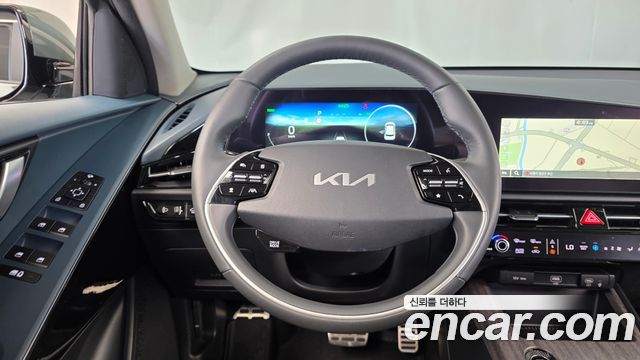 Kia Niro Signature 2022 — фото 13